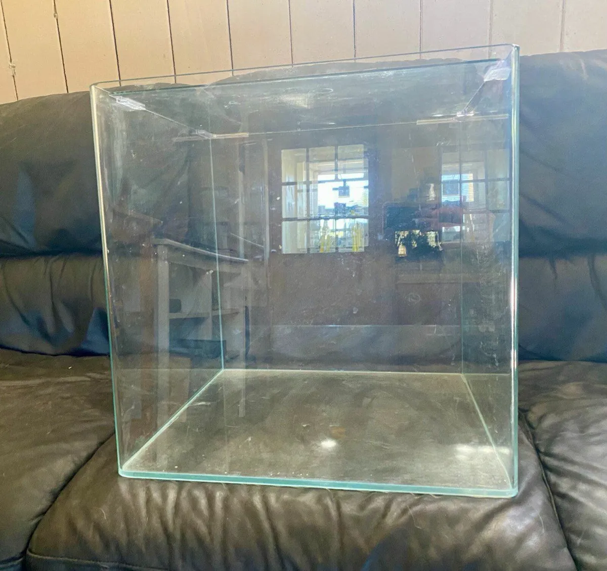 Fish Tanks - Image 2