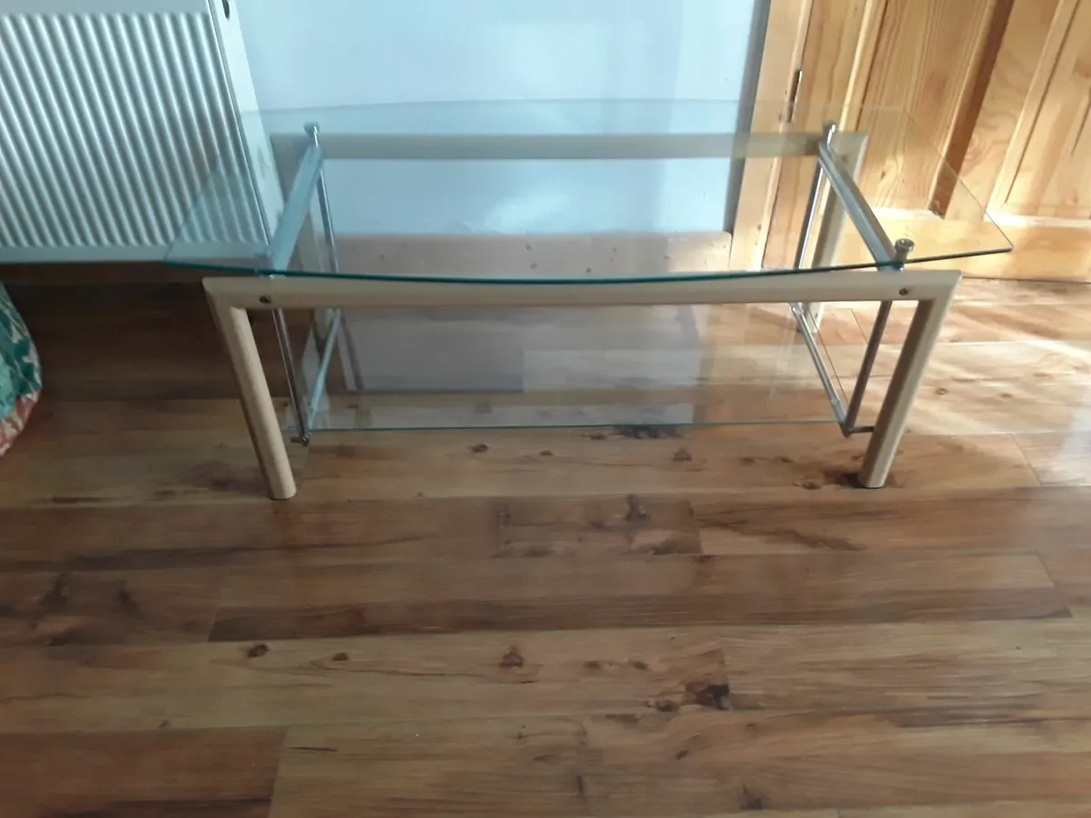 Brand new glass coffee table - Image 1