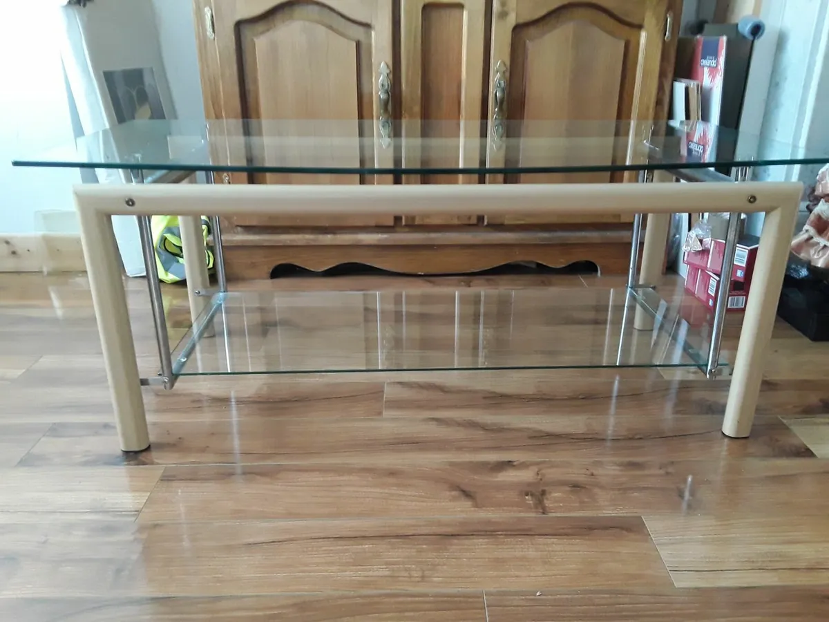 Brand new glass coffee table - Image 4