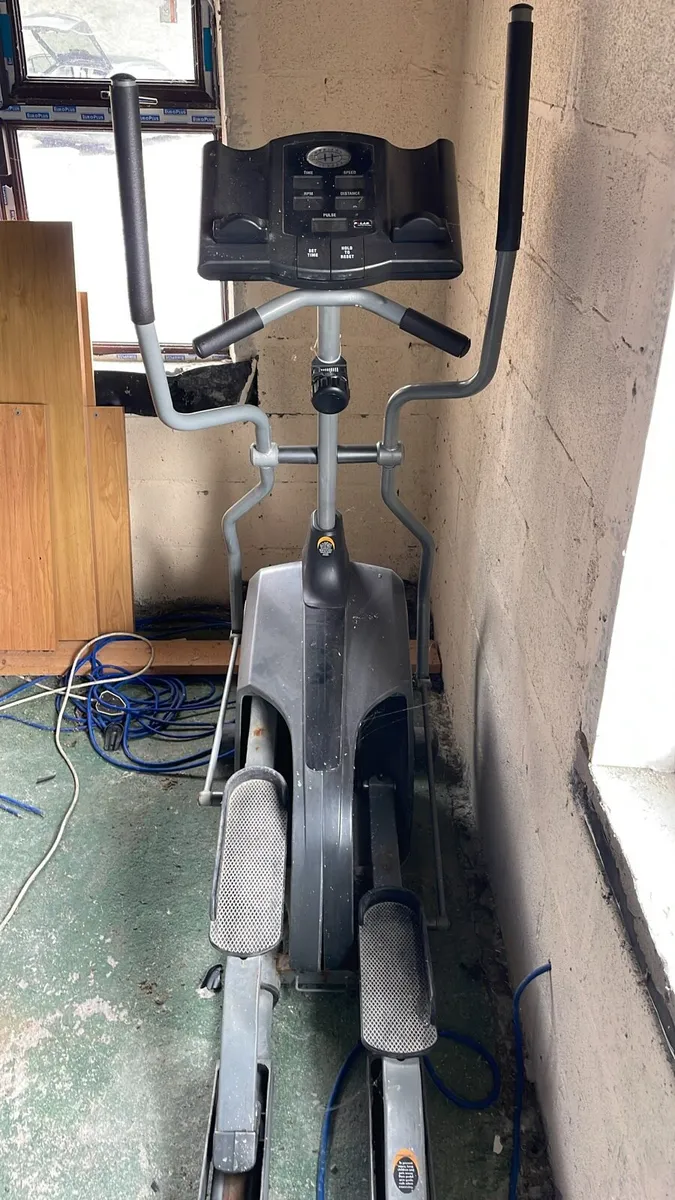 Crosstrainer - Image 2