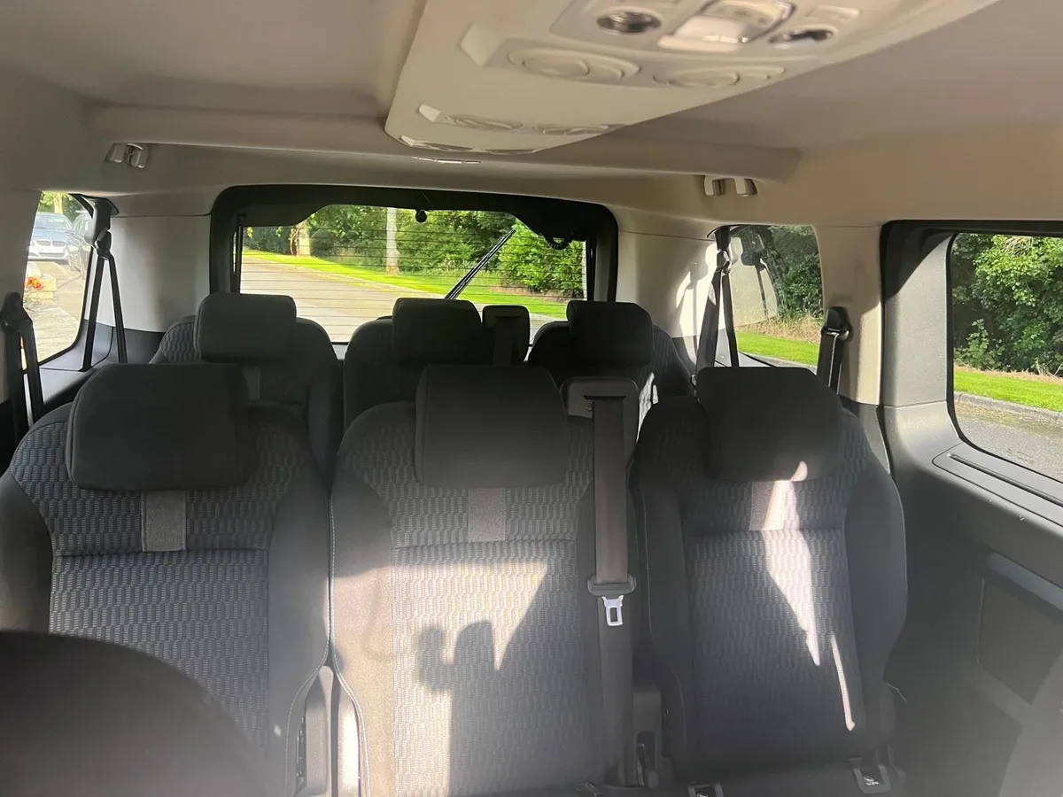 Peugeot Traveller 2017 - Image 2
