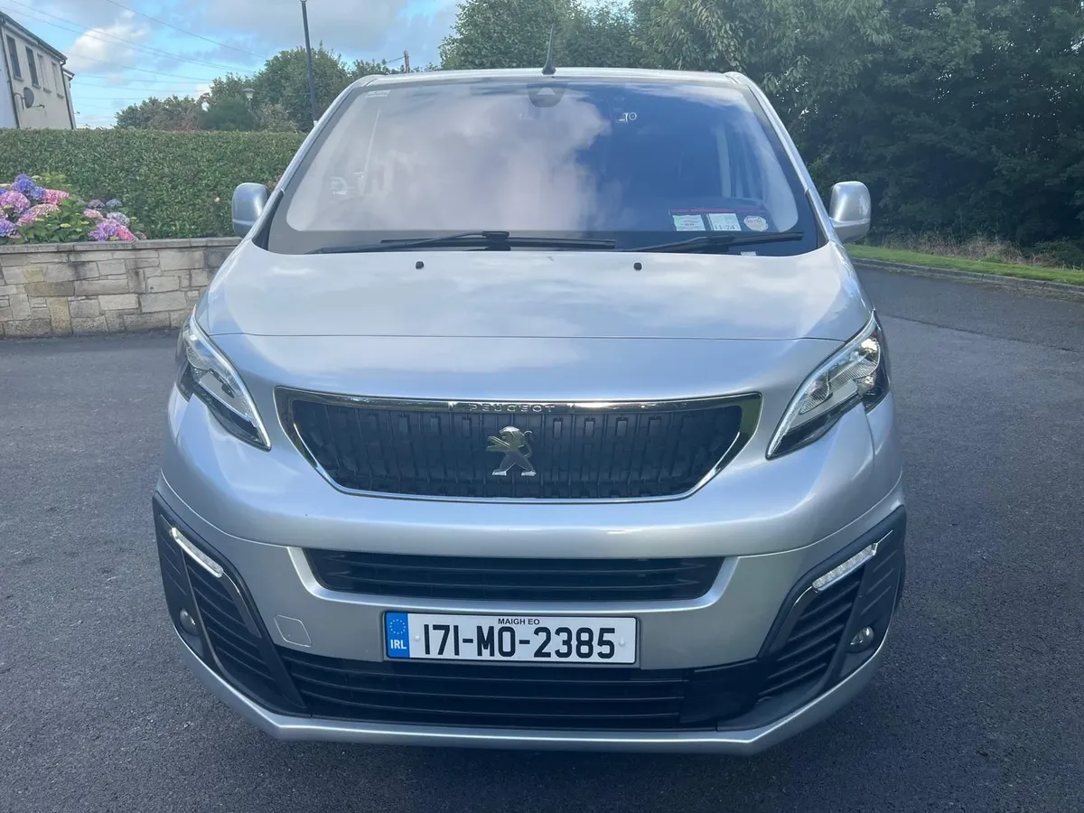 Peugeot Traveller 2017 - Image 3