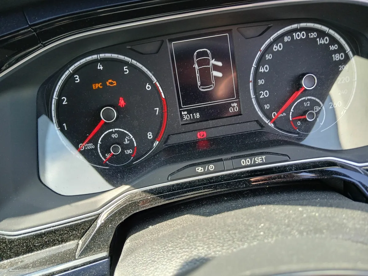 Volkswagen Polo 2021 - Image 2