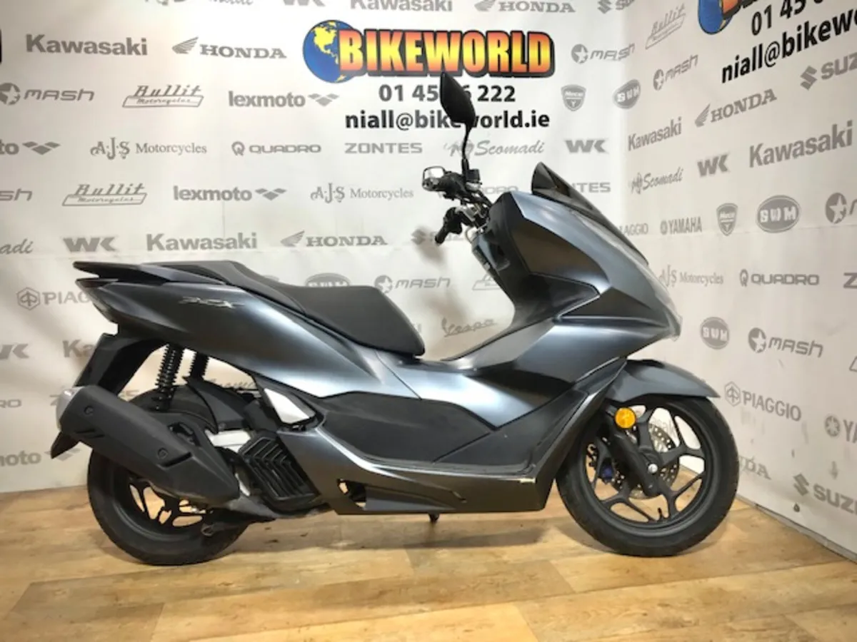 PRE-OWNED Honda PCX125 2021 - Image 1