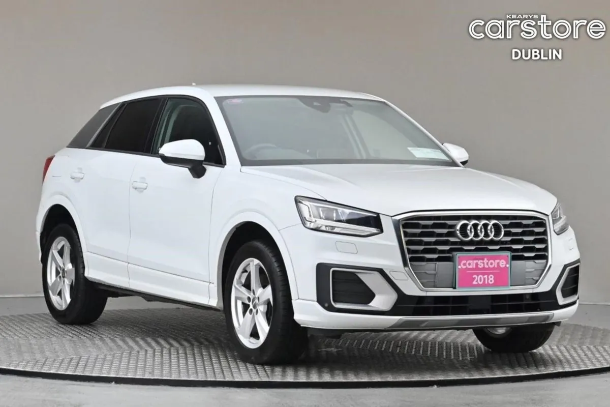 Audi Q2 1.0 Tfsi S-tronic 115BHP  reverse Cam par - Image 1