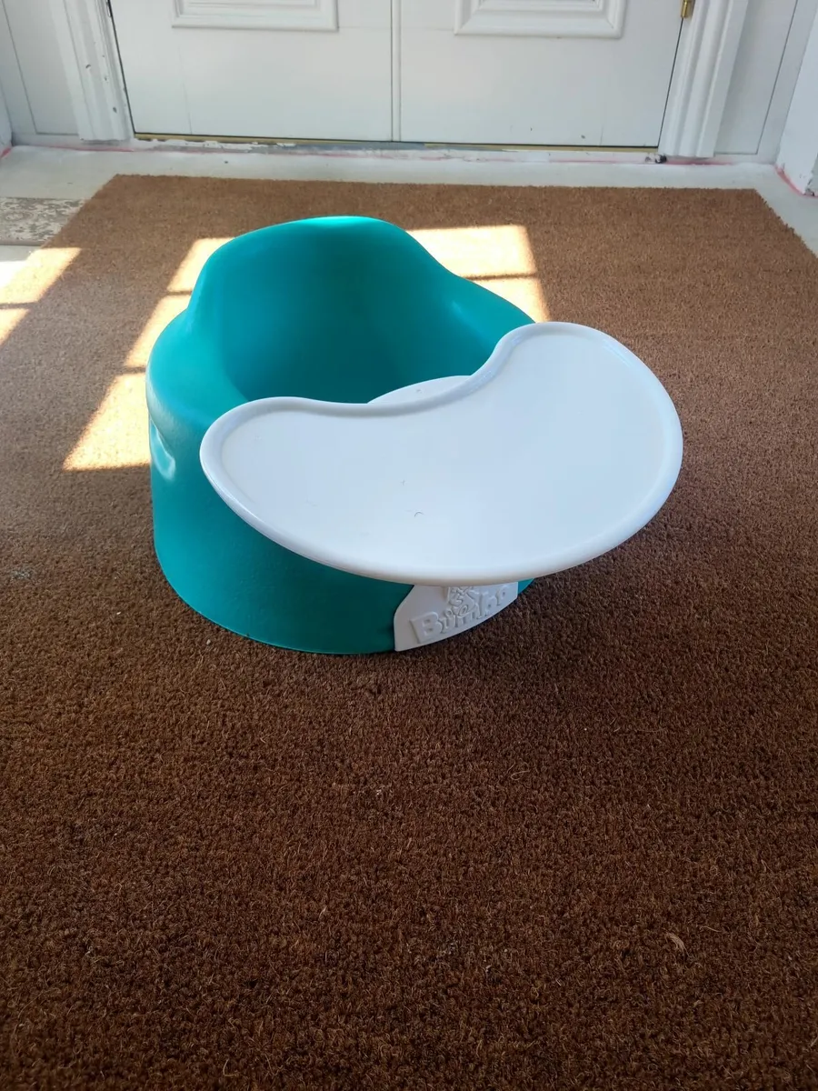 Baby feeding chair bumbo seat