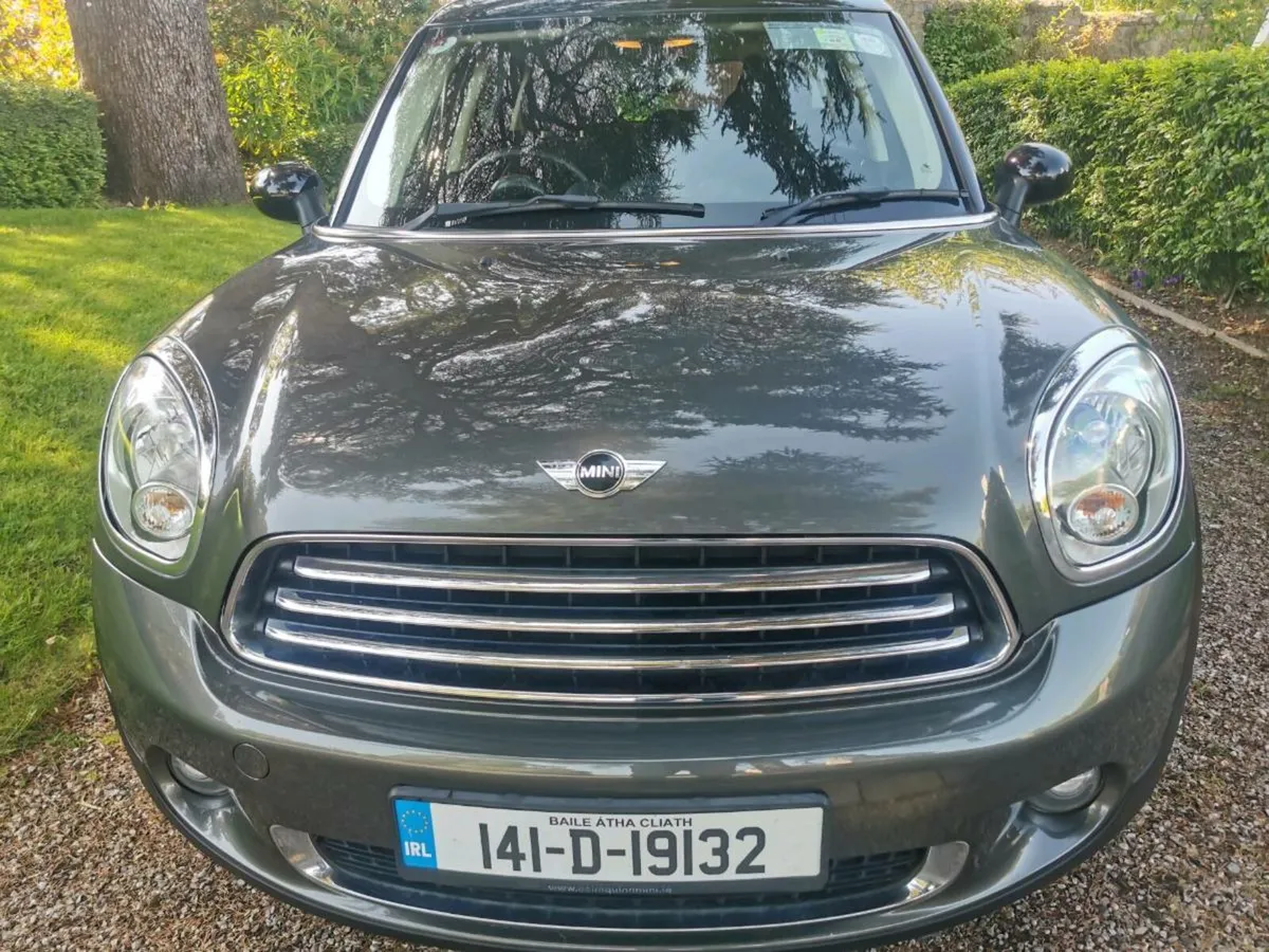 2014 Mini Countryman cooper Diesel Hatchback - Image 2