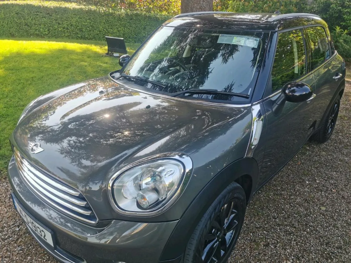 2014 Mini Countryman cooper Diesel Hatchback - Image 3