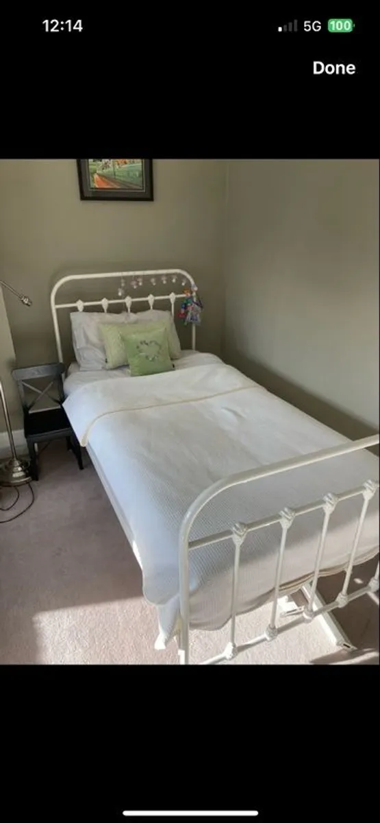 3 x Single Beds - Image 2