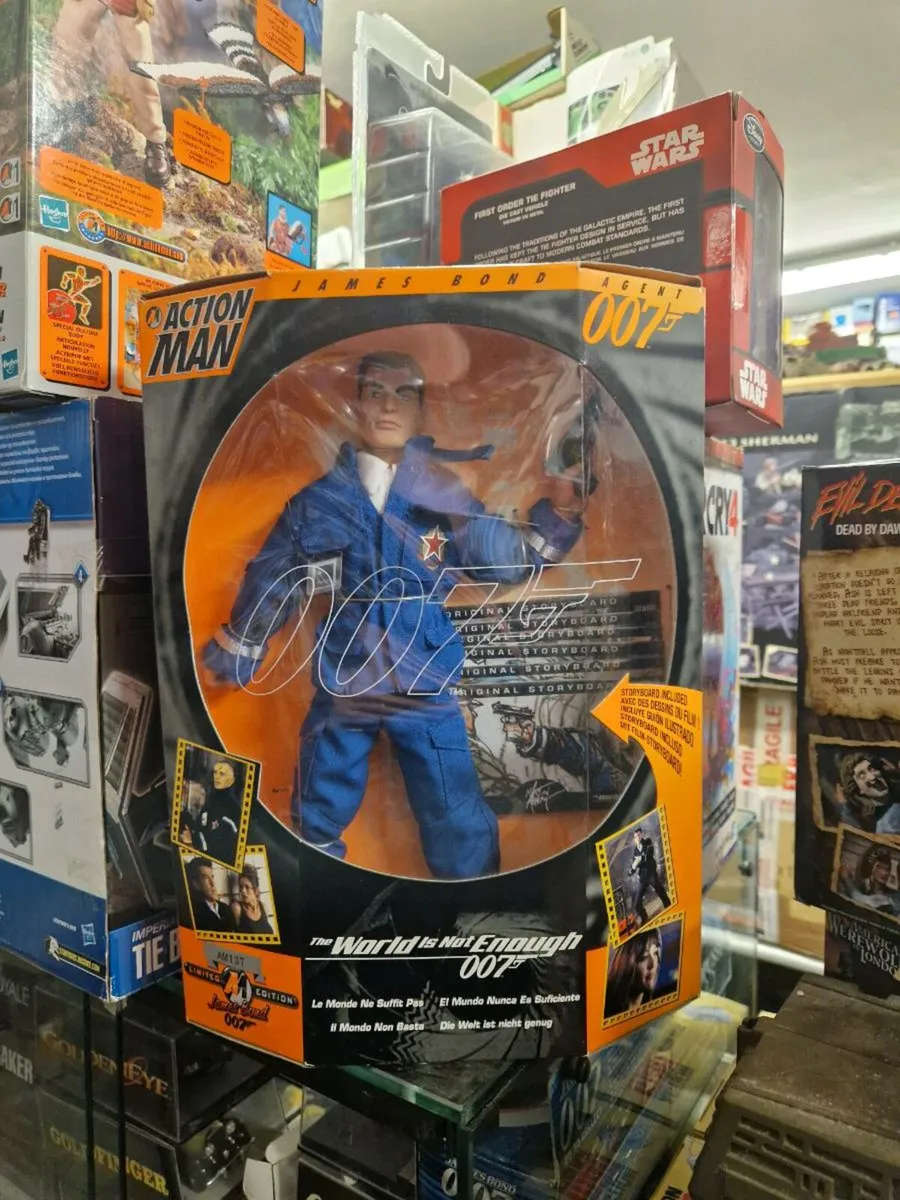 Action Man James Bond - Image 1