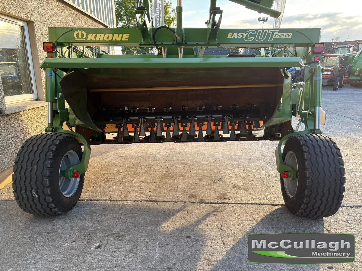 Krone 3200 EasyCut 10ft Trailed Mower Conditioner - Image 3