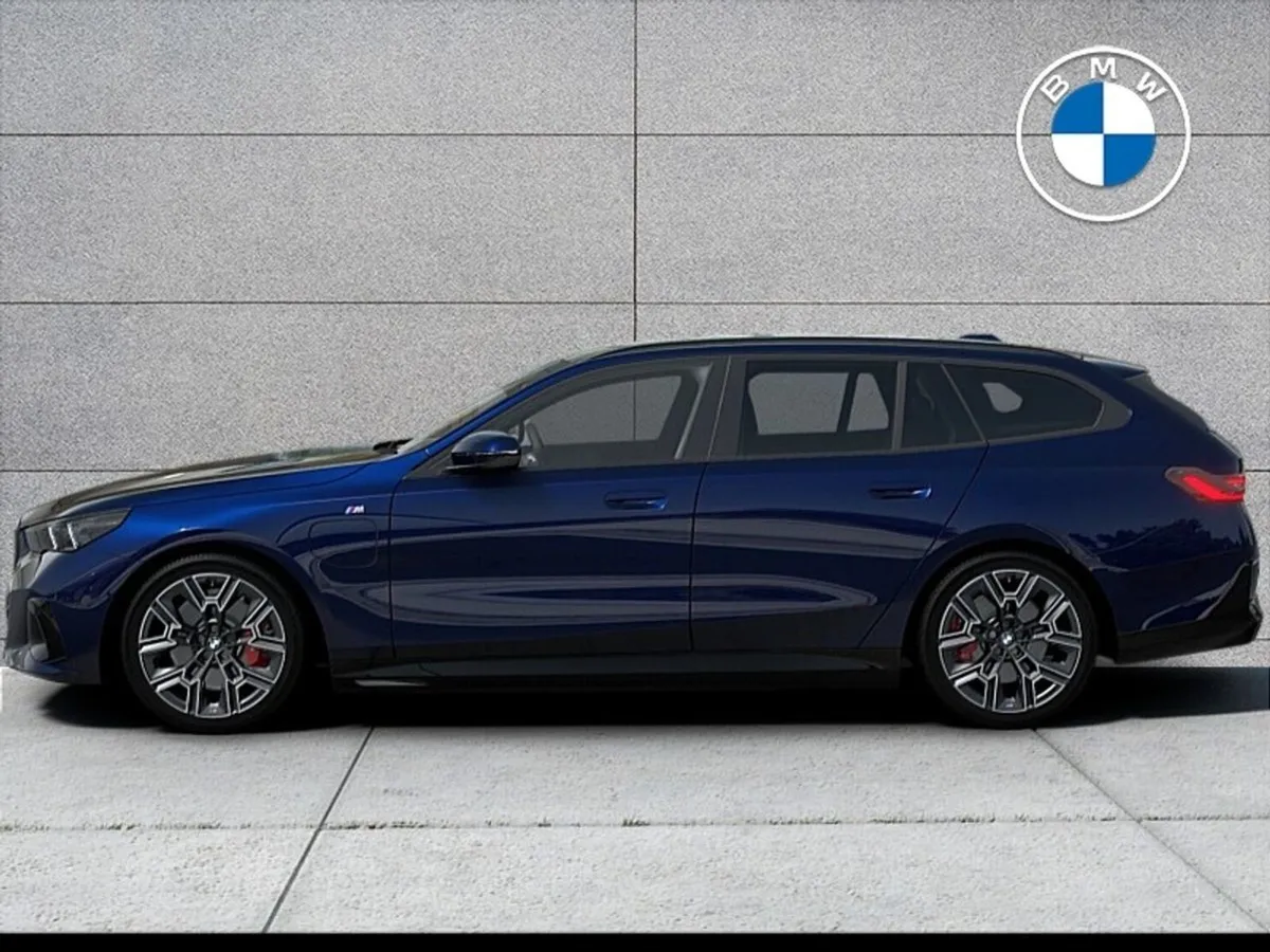 BMW 5 Series 530e M Sport Pro Touring - Image 2
