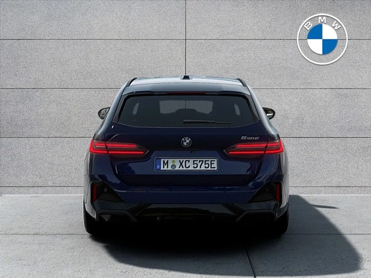 BMW 5 Series 530e M Sport Pro Touring - Image 3