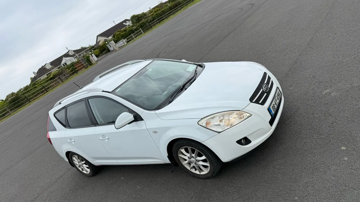 KIA Ceed NCT till Nov 25 - Image 1