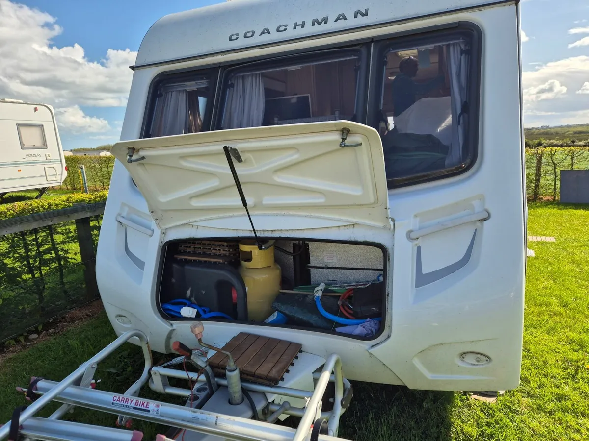 2012 Coachman Amara 655/6 Caravan - Image 1