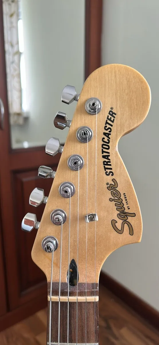 Squier sonic Stratocaster HH - Image 3
