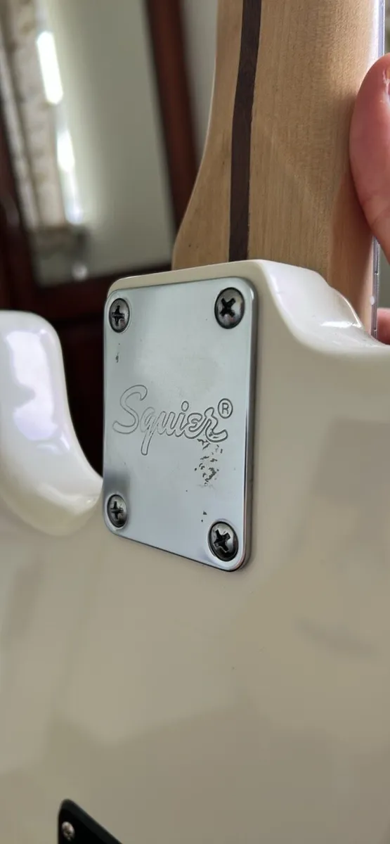 Squier sonic Stratocaster HH - Image 4