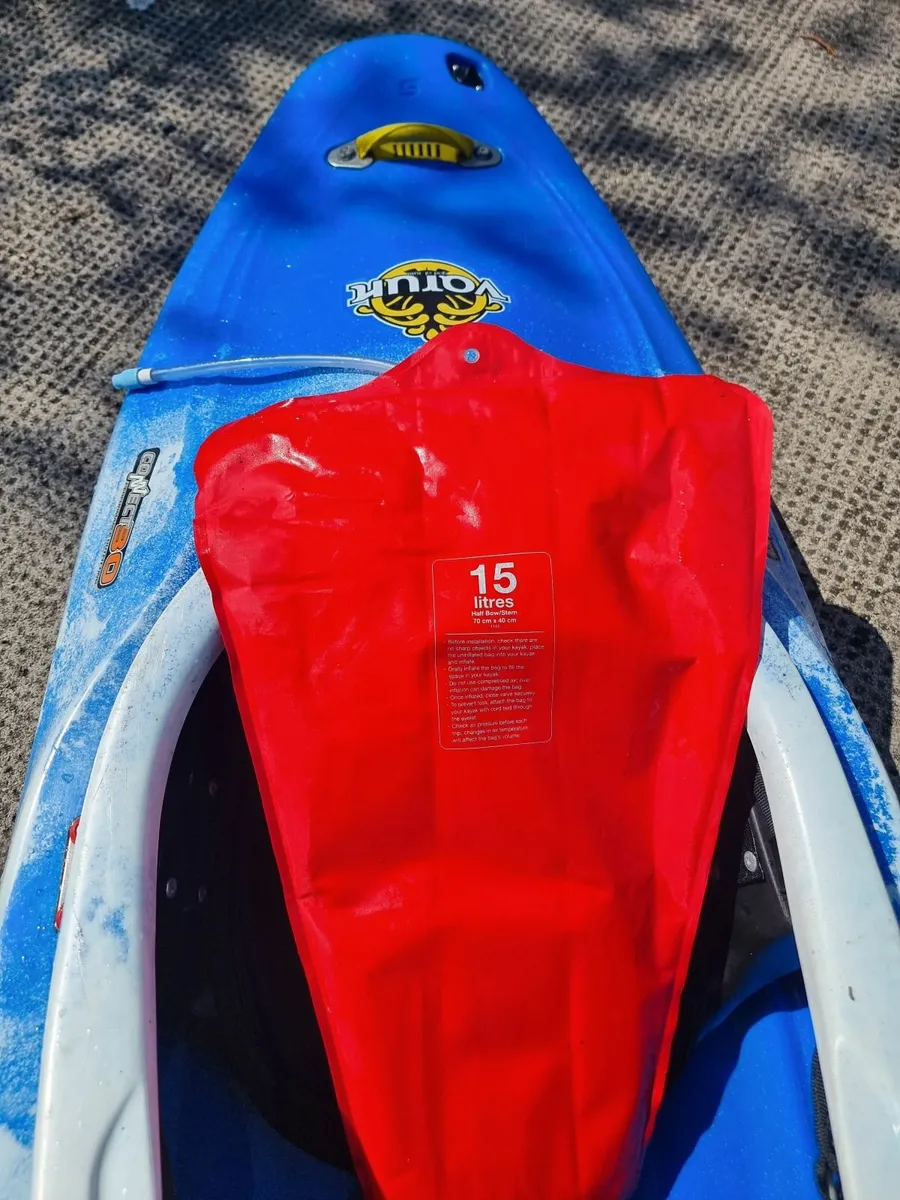 Pyranha Varun Kayak w Werner Rio Fibreglass Paddle - Image 2