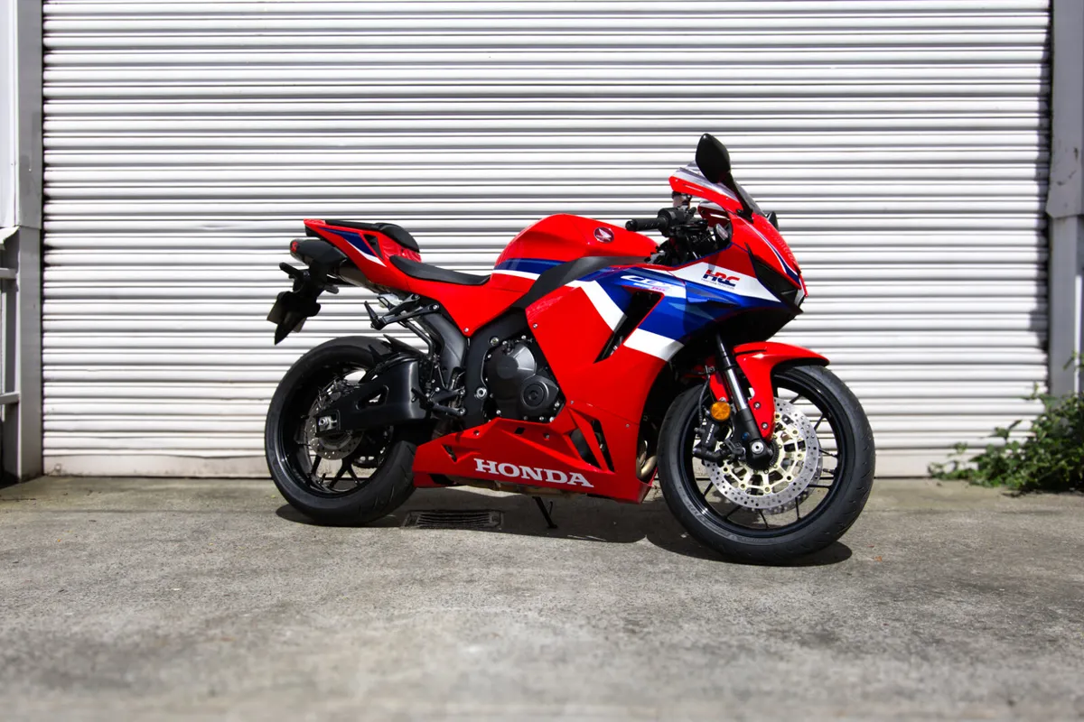 Honda CBR600RR 2024 - Image 3