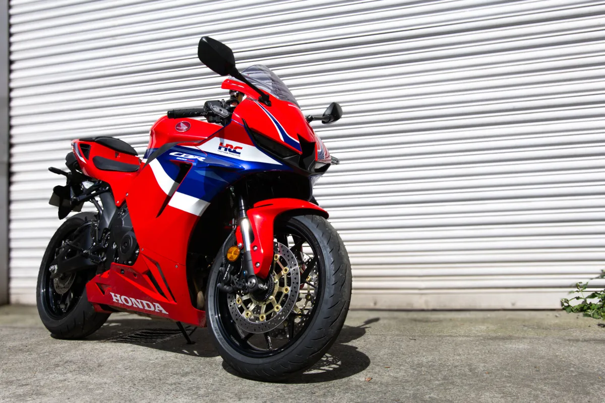 Honda CBR600RR 2024 - Image 4