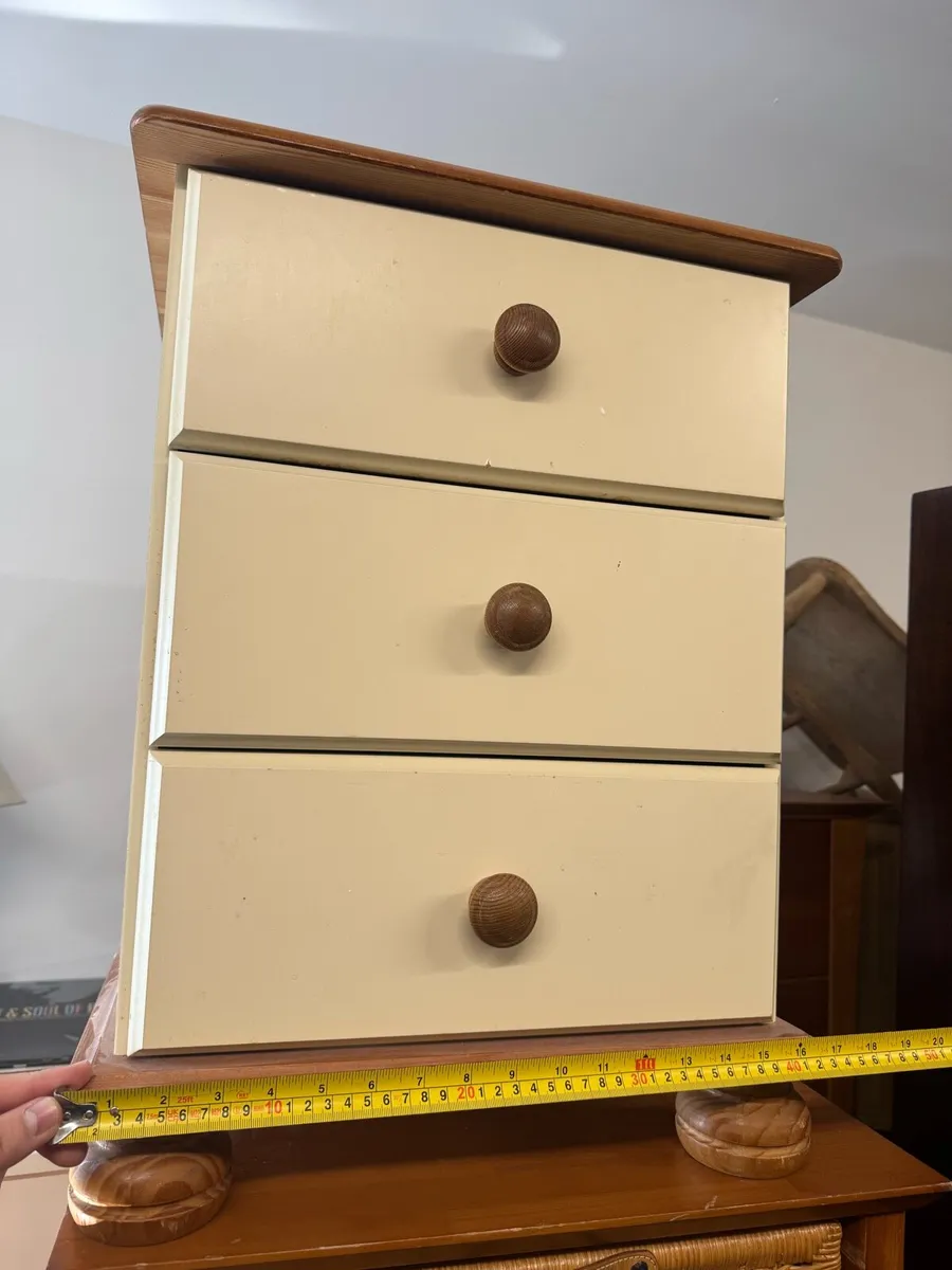 Bed side locker - Image 2