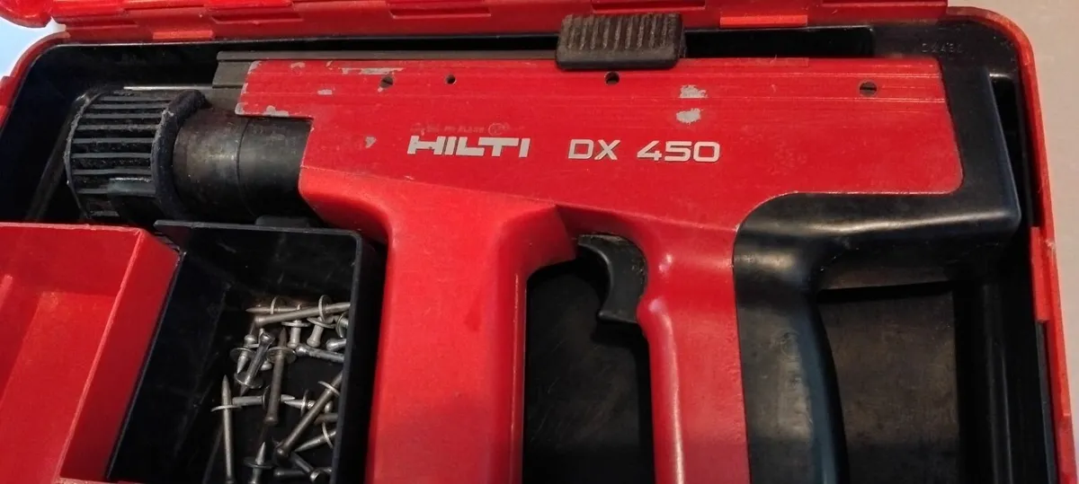 Hilti DX450 Powder Actuated Nail Gun "Serviced" - Image 2