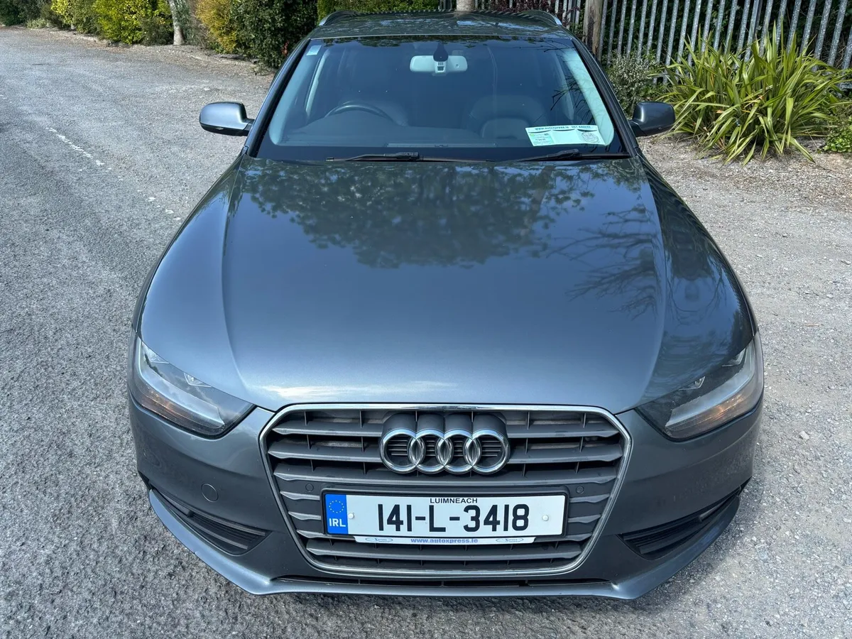 Audi A4  2014 touring - Image 2