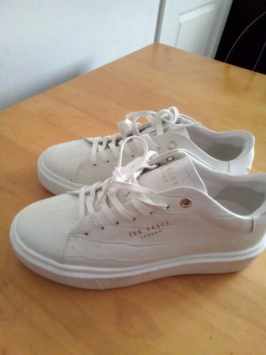 Ladies  Ted Baker trainers  never worn - Image 1