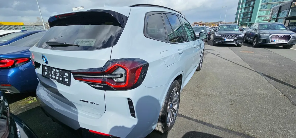 BMW X3 2023 - Image 4