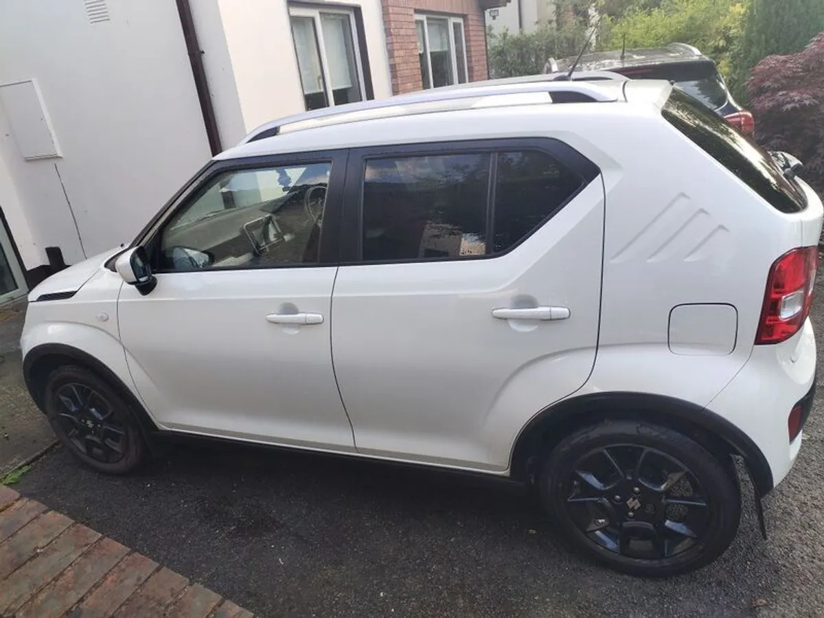 Pearl white 2019 Suzuki Ignis 1.2 hybrid - Image 3