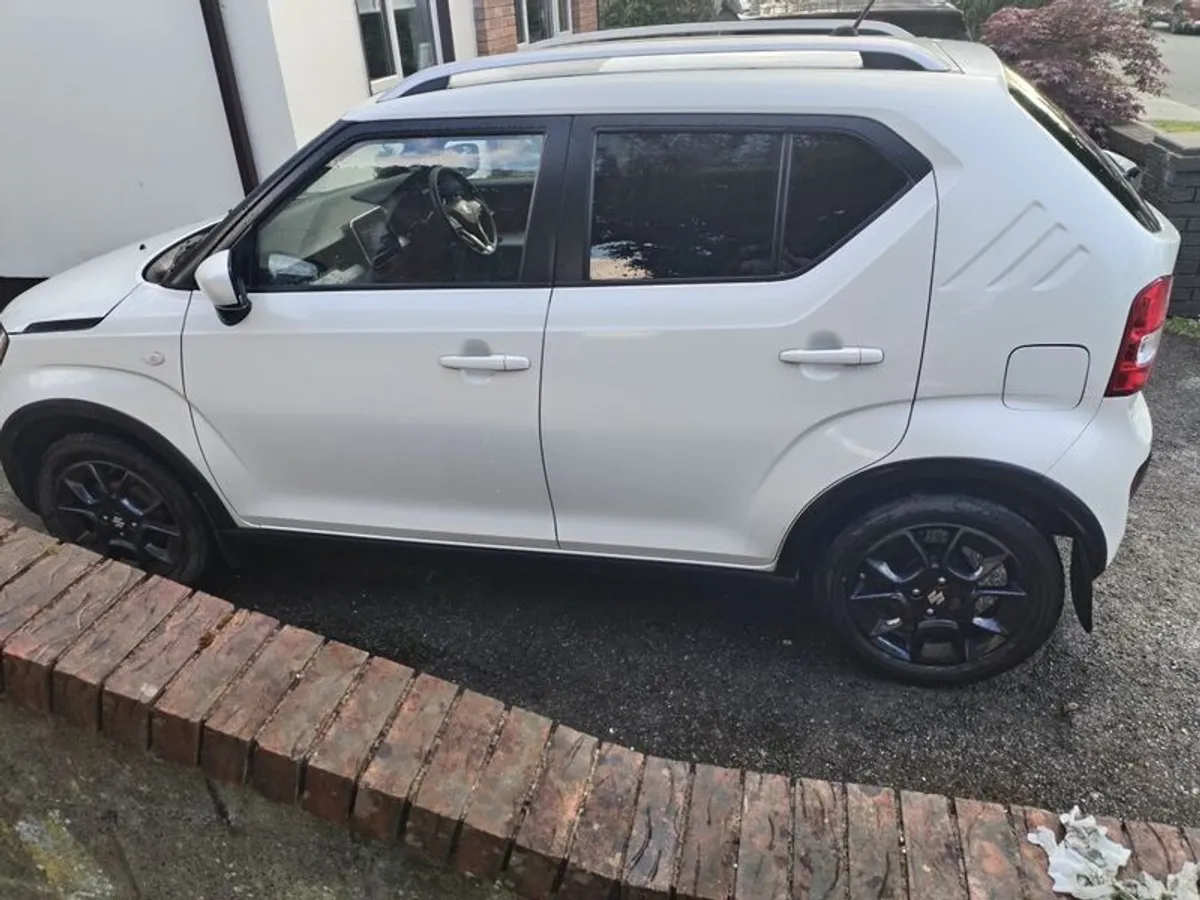 Pearl white 2019 Suzuki Ignis 1.2 hybrid - Image 4