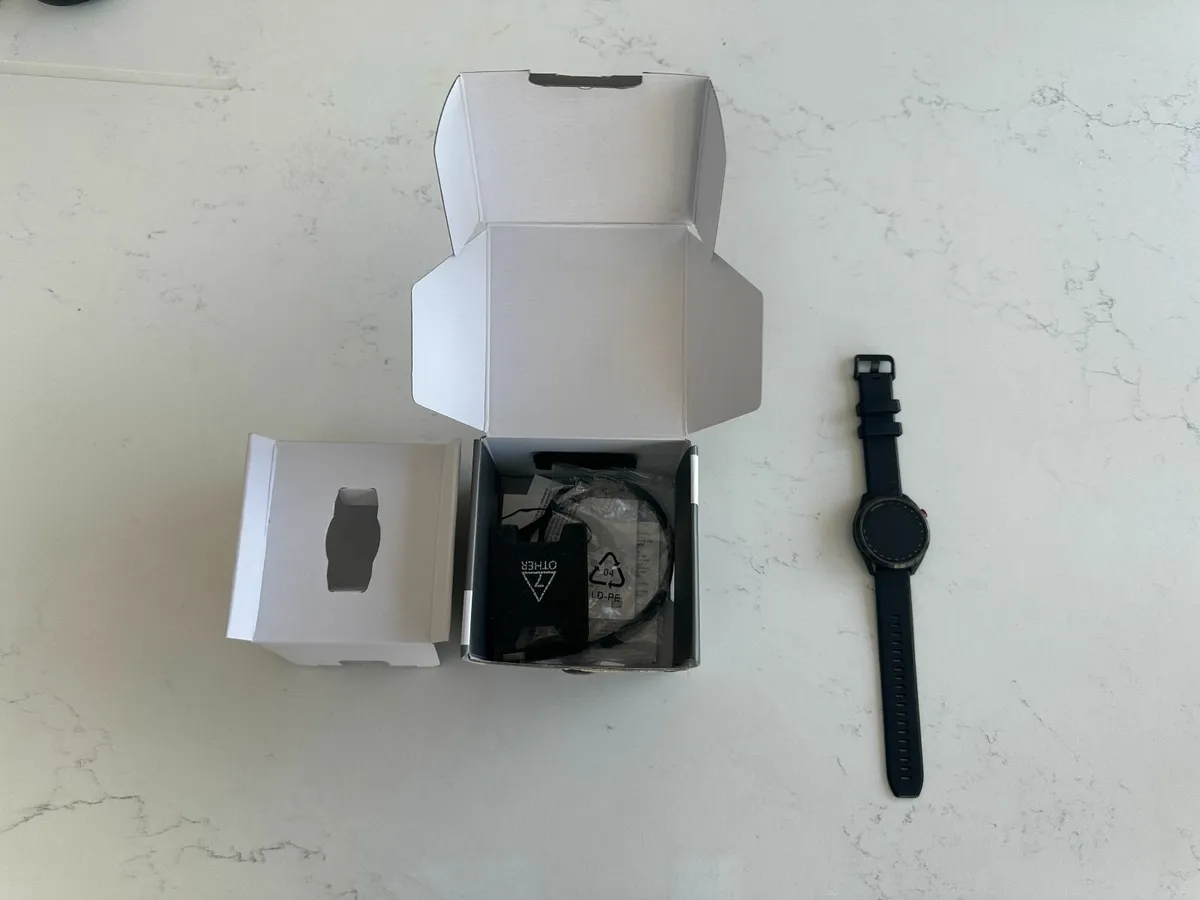 Garmin Approach S42 GPS Golf Watch - Image 3