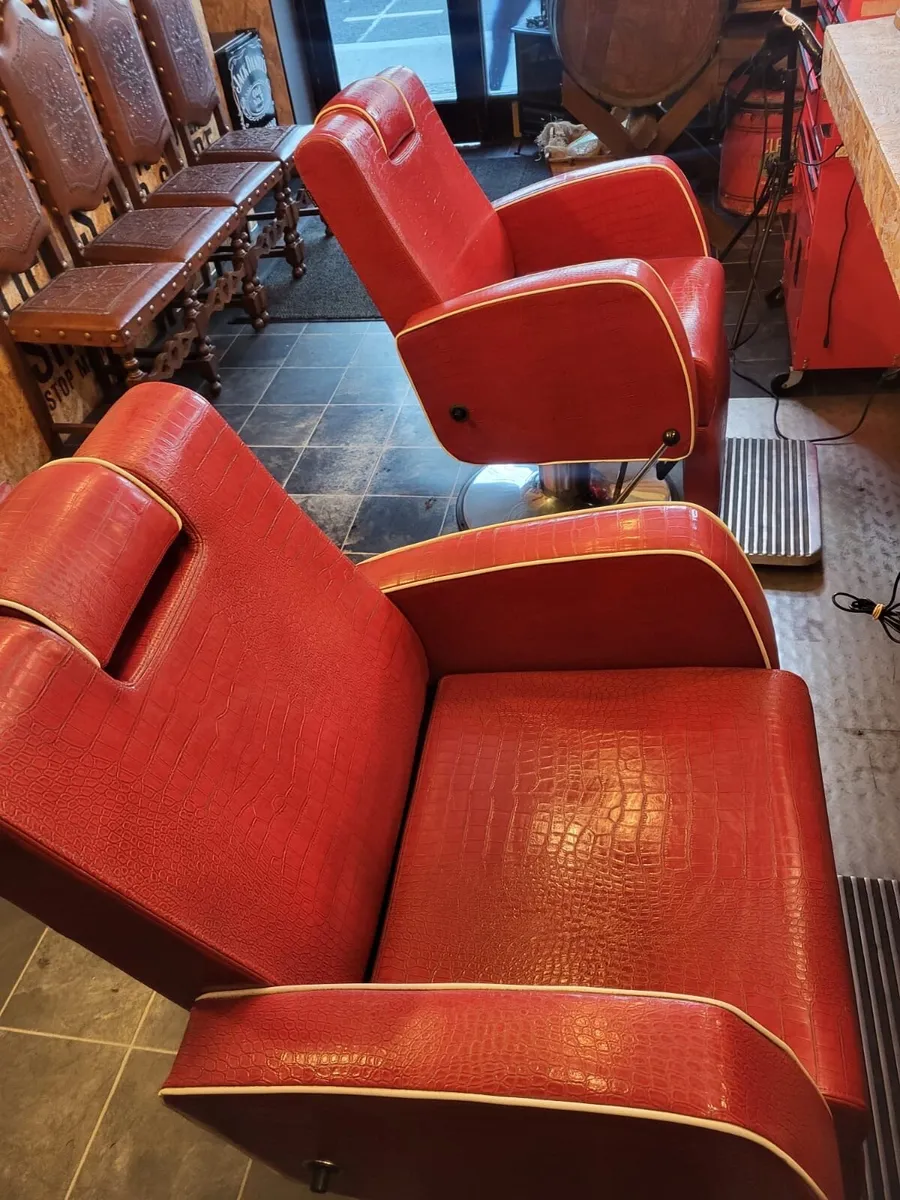 REM barber chairs - set of 2 - Image 4