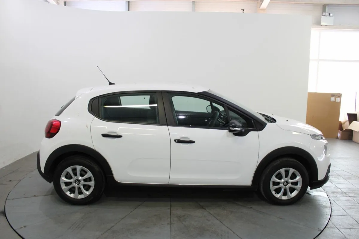 Citroen C3 Puretech 68 Manual Touch - Image 3