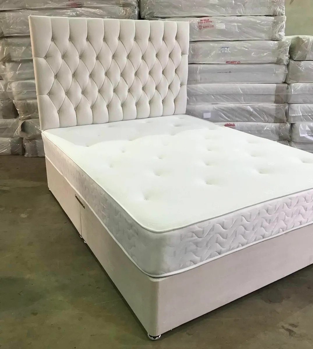 Double 4ft6 Divan Bed with Mattress included - Image 1
