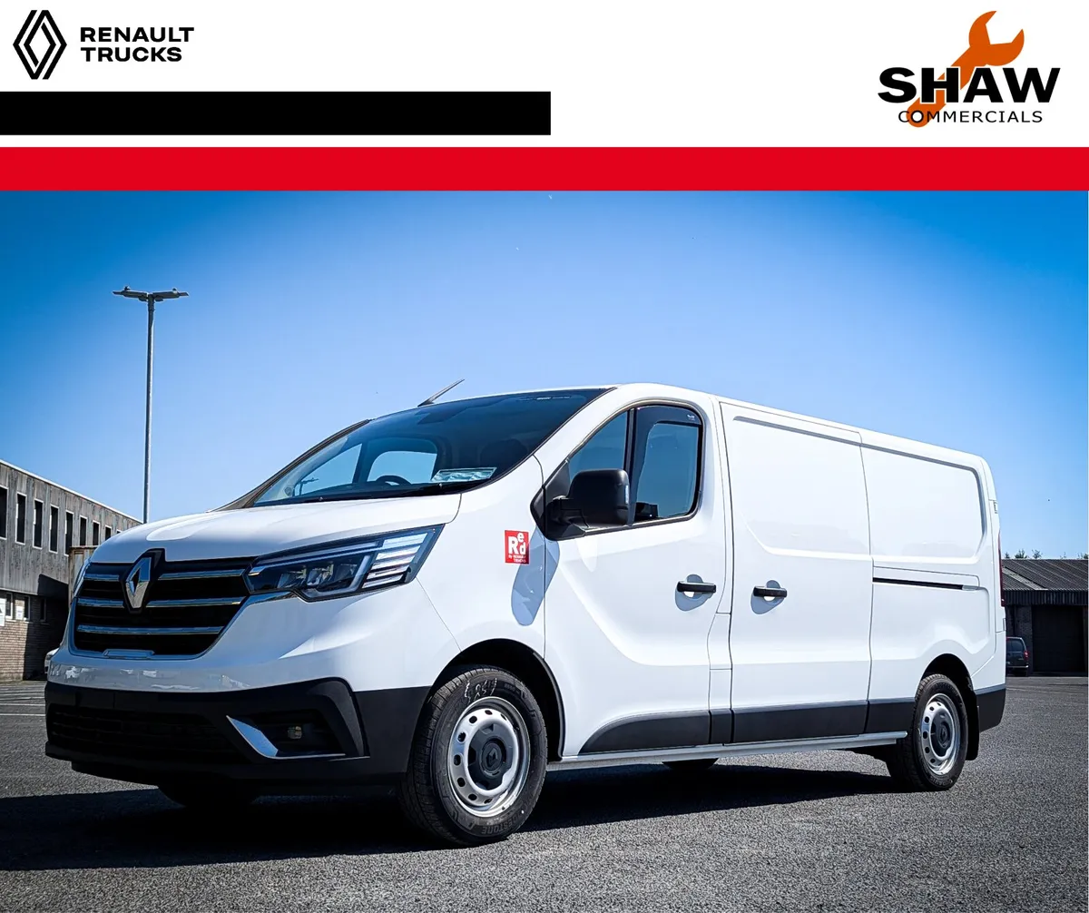 New Renault Trucks Trafic White Color Red Edition - Image 4