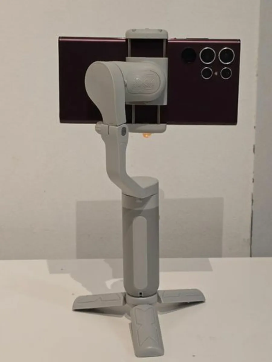Hohem iSteady XE Gimbal - Image 3