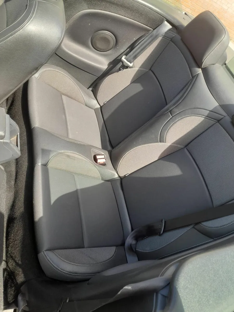 2011 Renault magane convertible
Full v5 - Image 2