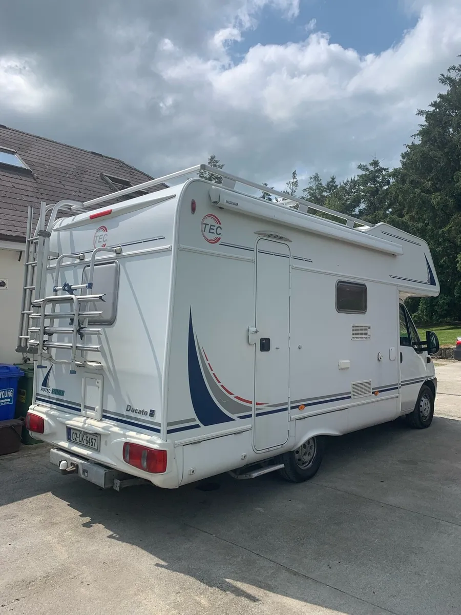 Camper van 6 berth - Image 1