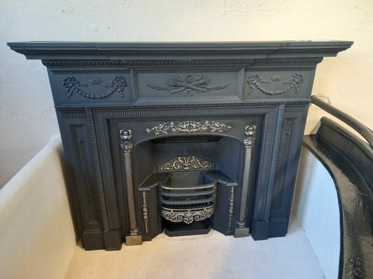 Highfield cast iron fireplace - Image 1