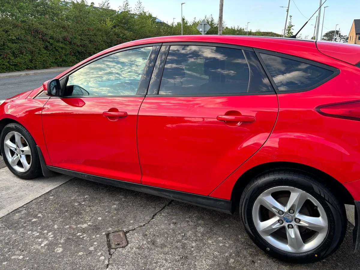 Ford focus - Image 4