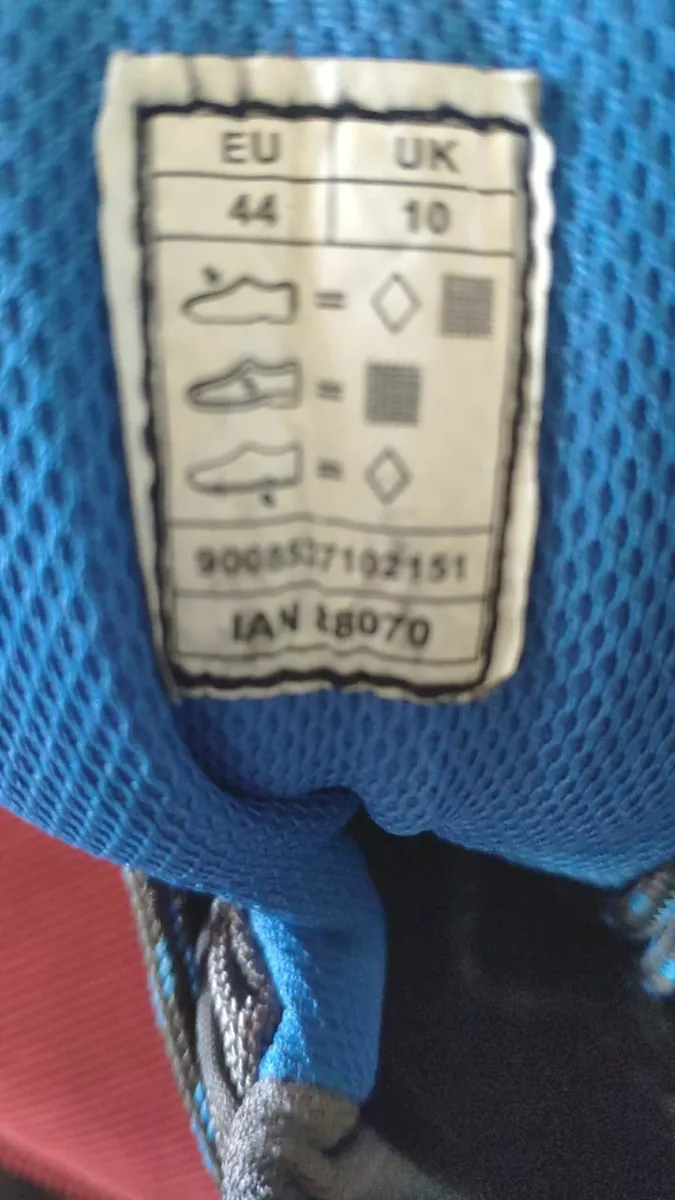 Boots Size 10 UK - Image 3