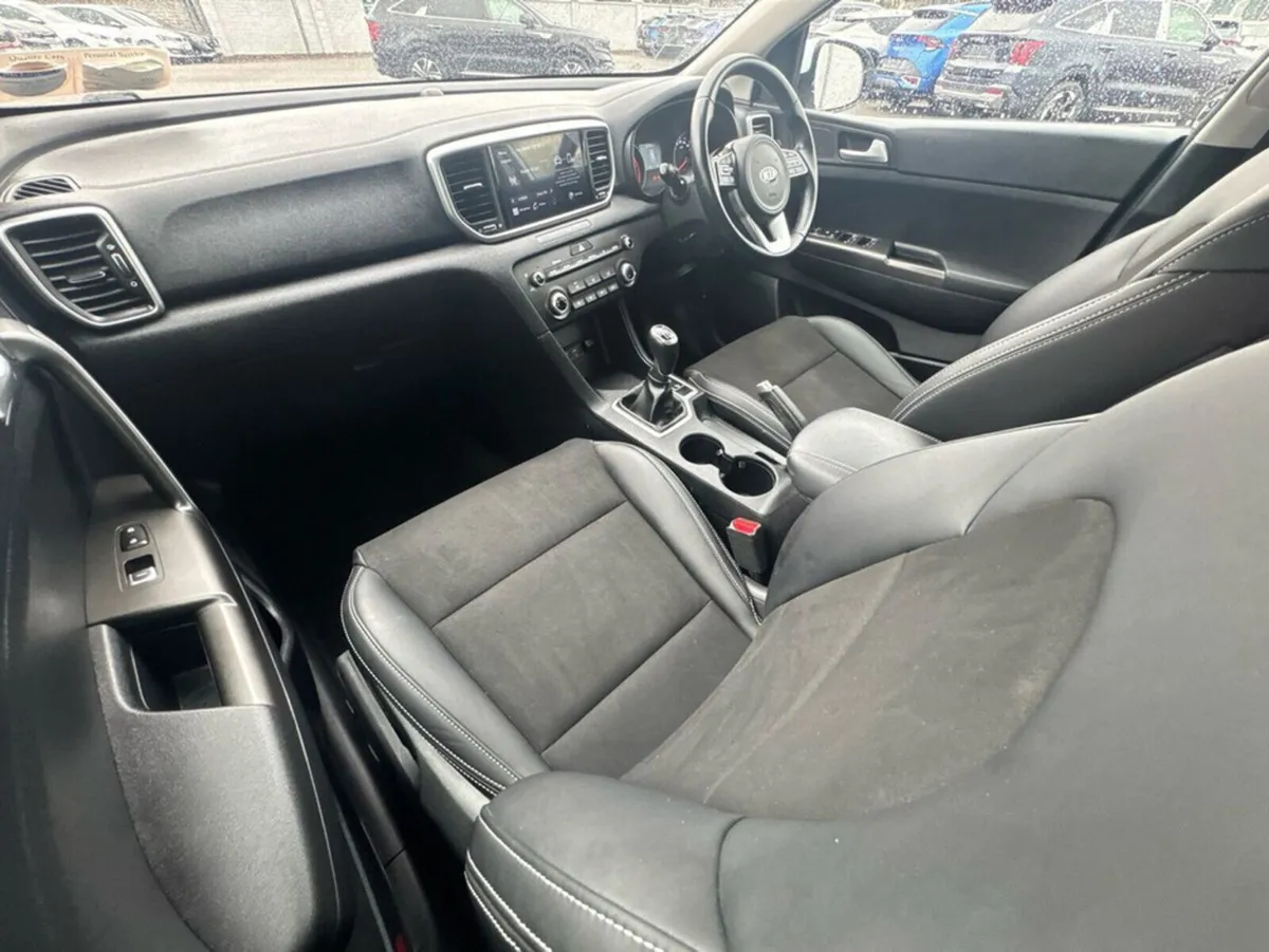 Kia Sportage 1.6 CRDI MHEV K2 - Image 3