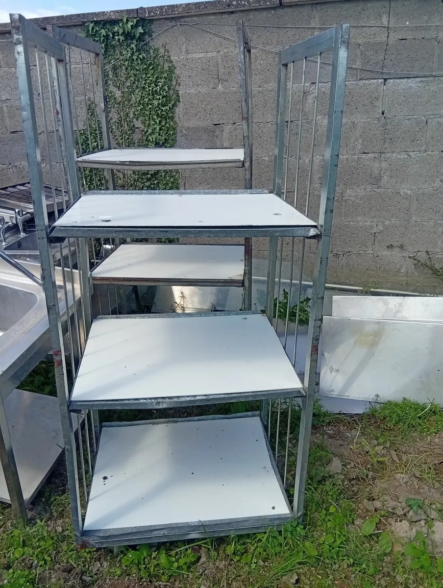Stand