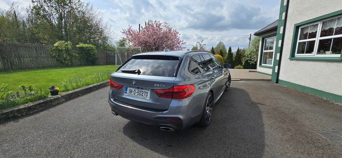 BMW 5-Series 2018 - Image 2