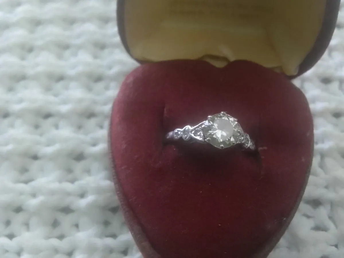 VICTORIAN 18ct GOLD & PLATINUM DIAMOND 1ct RING - Image 4