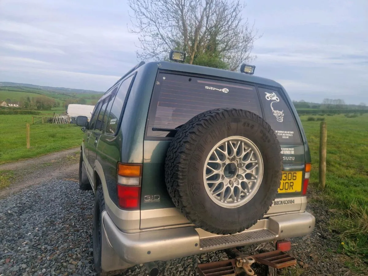 1995 isuzu trooper bighorn 7 seater - Image 3