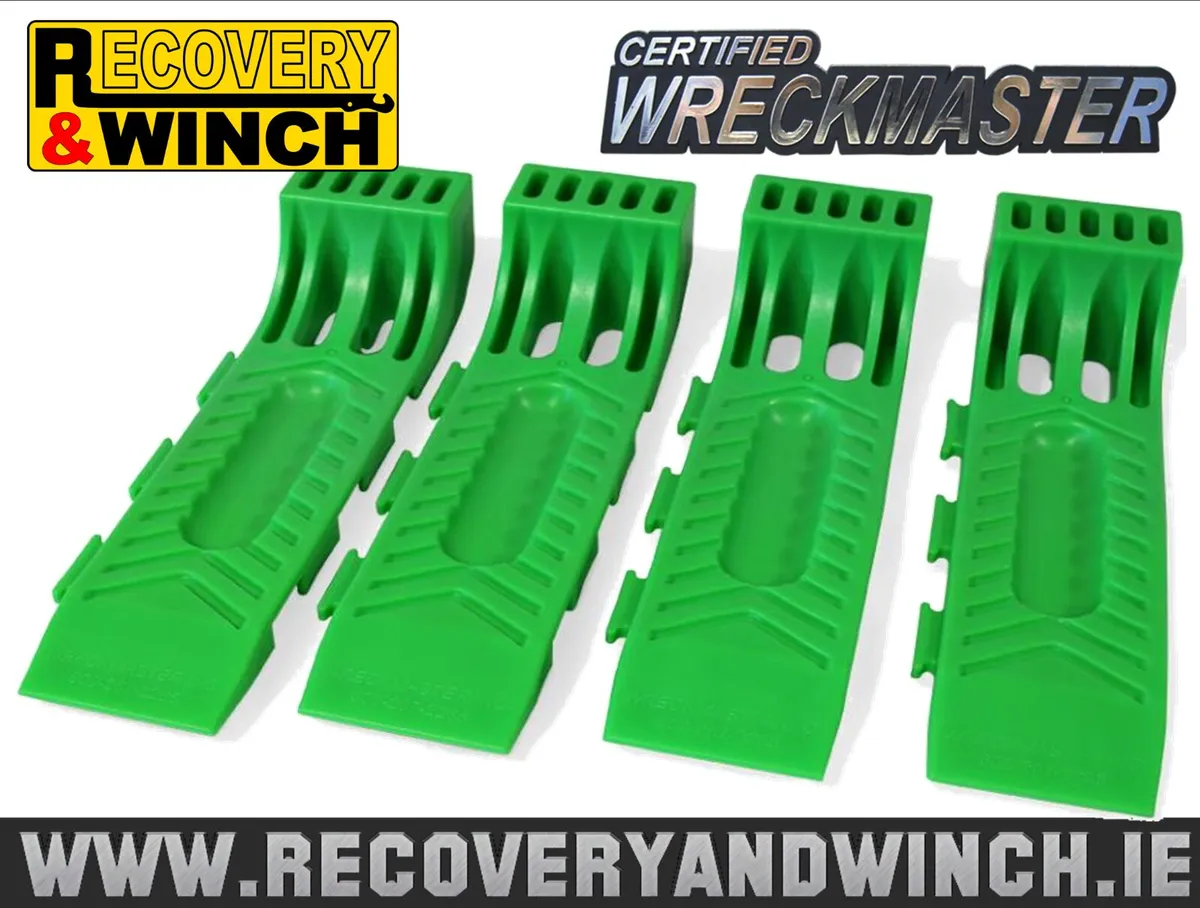 WRECKMASTER "SLIPPERY JIM" WHEEL SKATES - Image 2