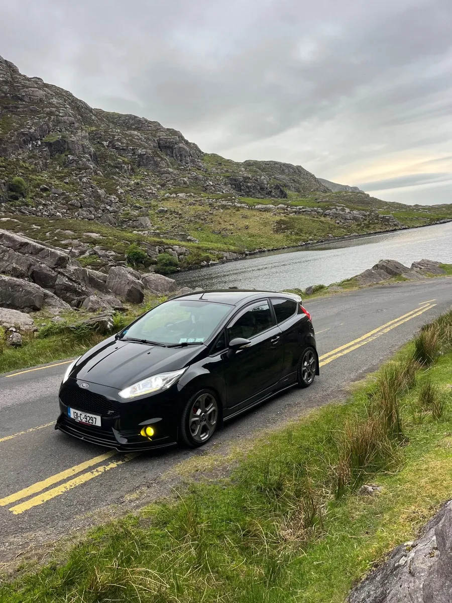 Ford Fiesta ST 1.6 Turbo - Image 1
