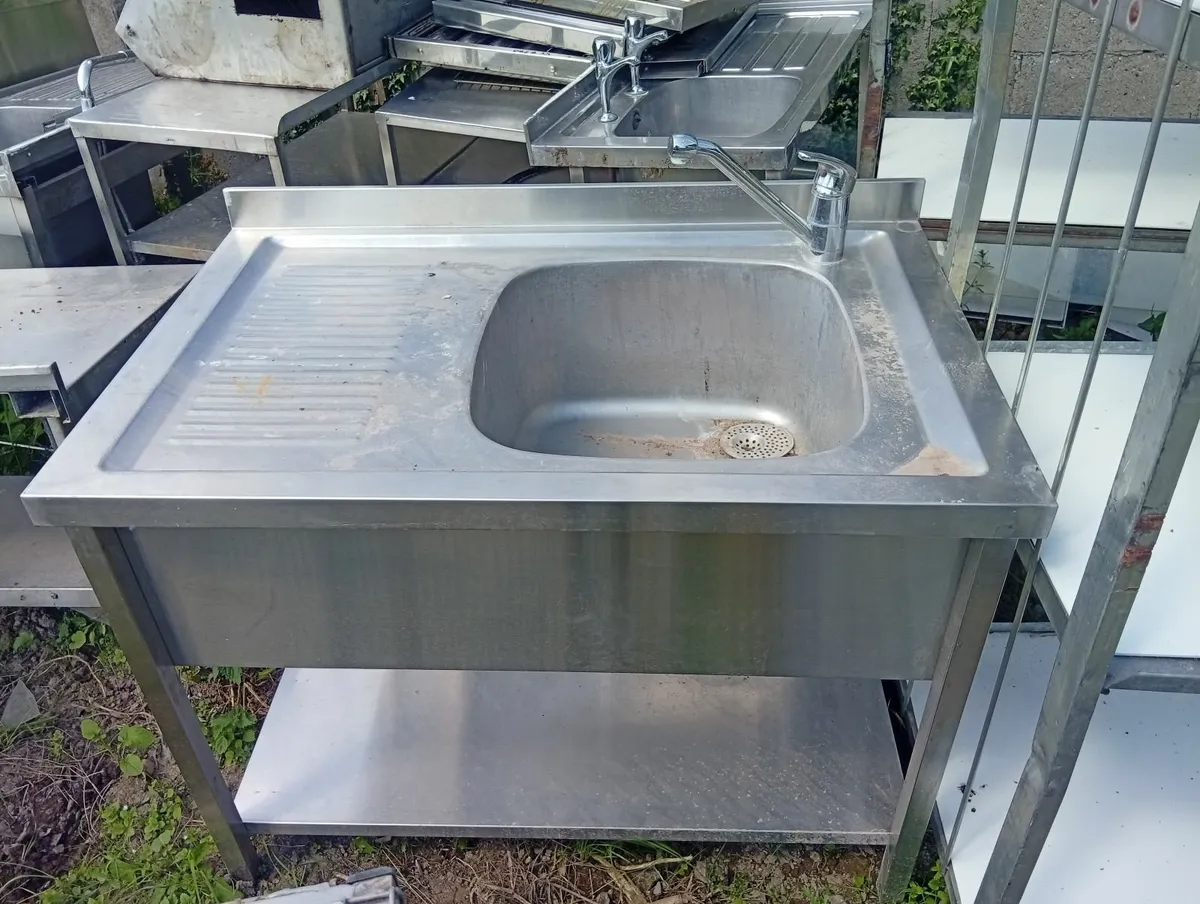 sink - Image 1